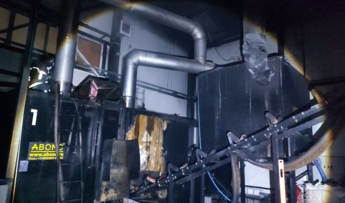Пожар в сушильном цехе в посёлке Невское потушили спасатели МЧС