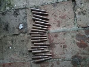 Под Черняховском задержан мужчина с винтовочными патронами в рюкзаке