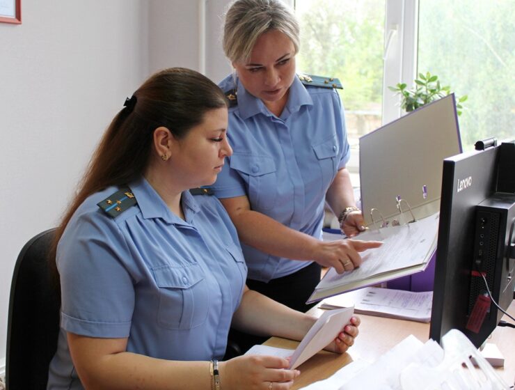 Приставы арестовали автопарк, чтобы взыскать долг в 1,8 млн рублей