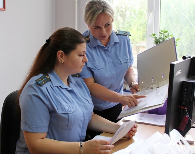 Приставы арестовали автопарк, чтобы взыскать долг в 1,8 млн рублей