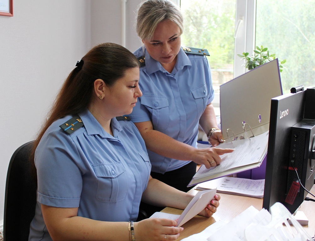 Приставы арестовали автопарк, чтобы взыскать долг в 1,8 млн рублей