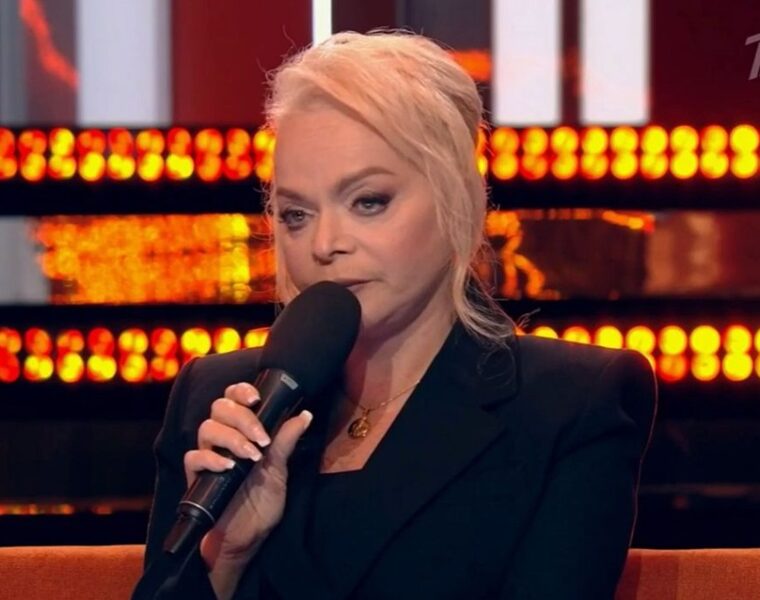 Лариса Долина пообещала вернуть 112 млн покупательнице квартиры