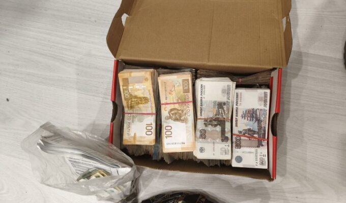 В Калининграде задержан подозреваемый в разбое на складе с похищением 1,8 млн рублей