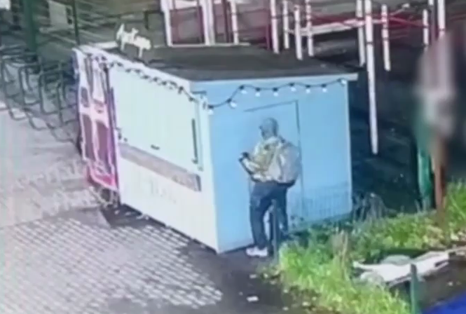 Протеин на вынос: в Калининграде обокрали павильон