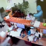 Житель Калининграда обвиняется в вооружённом разбое на складе на 1,8 млн рублей