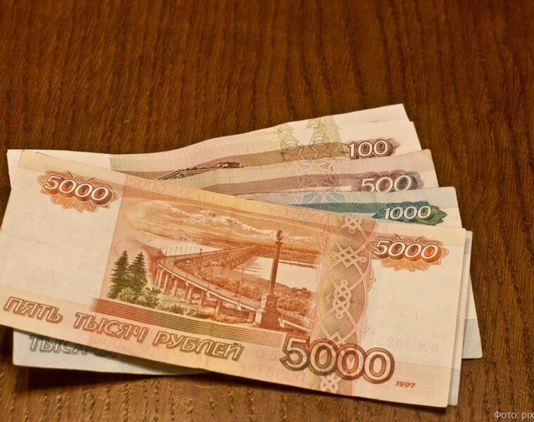 В Советске задержали женщину, укравшую у посетительницы клуба сумку с 40 тысячами рублей