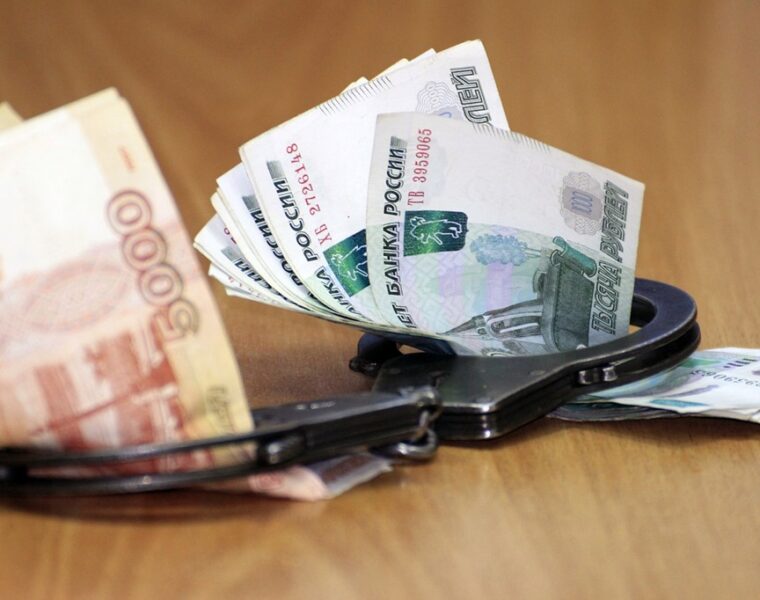 Калининградцы за один день передали мошенникам более 5,2 миллиона рублей