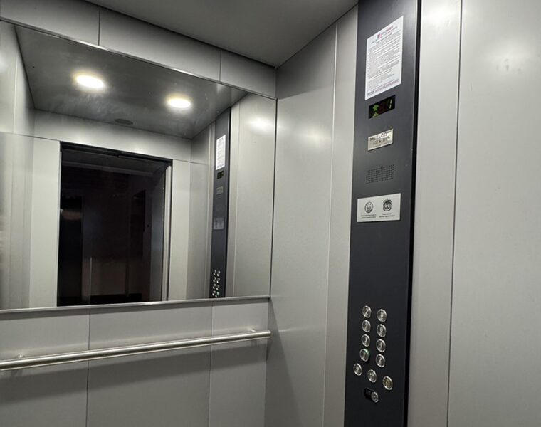 В Калининградской области создадут механизм принудительной замены лифтов в домах на спецсчетах