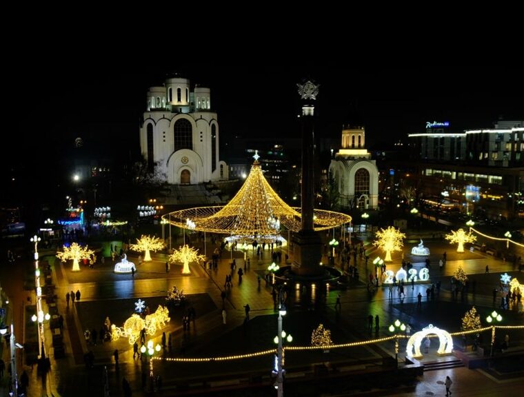 Глава Калининграда рассказала о тратах на новогоднее украшение города