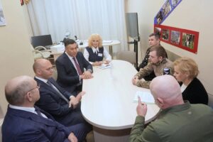 Полпред Президента оценил меры поддержки участников СВО в Калининграде