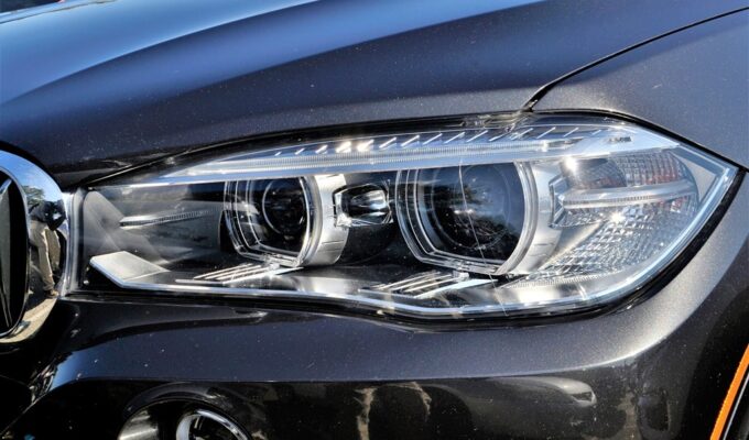 Калининградцы переключаются на дилеров: спрос на свежие авто с пробегом вырос на 17%