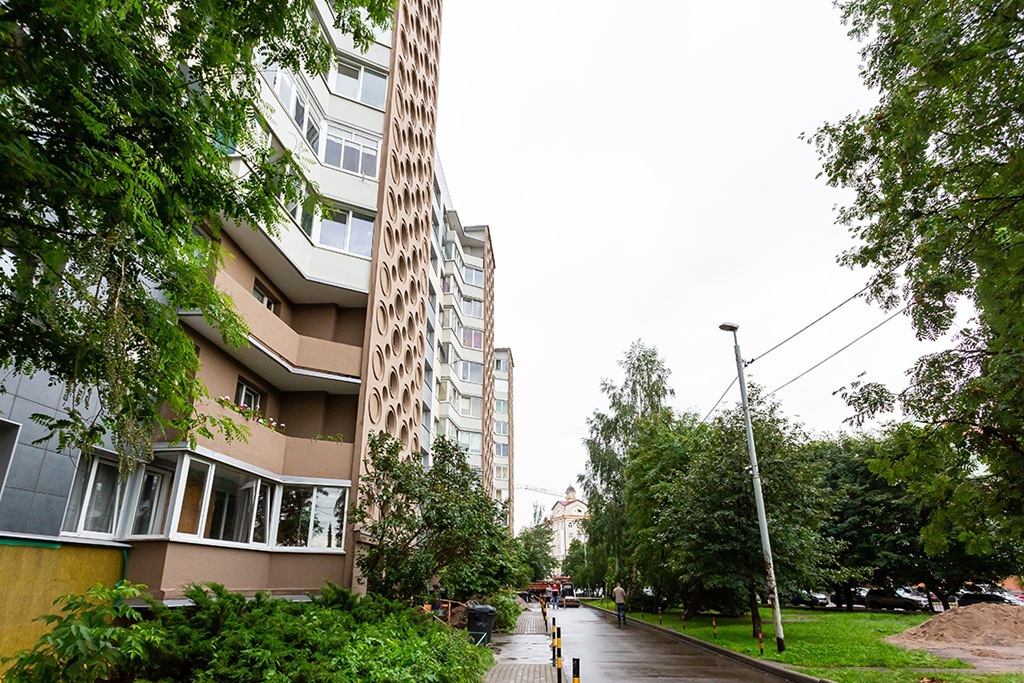 Каждый третий мужчина готов подарить квартиру маме на Новый год