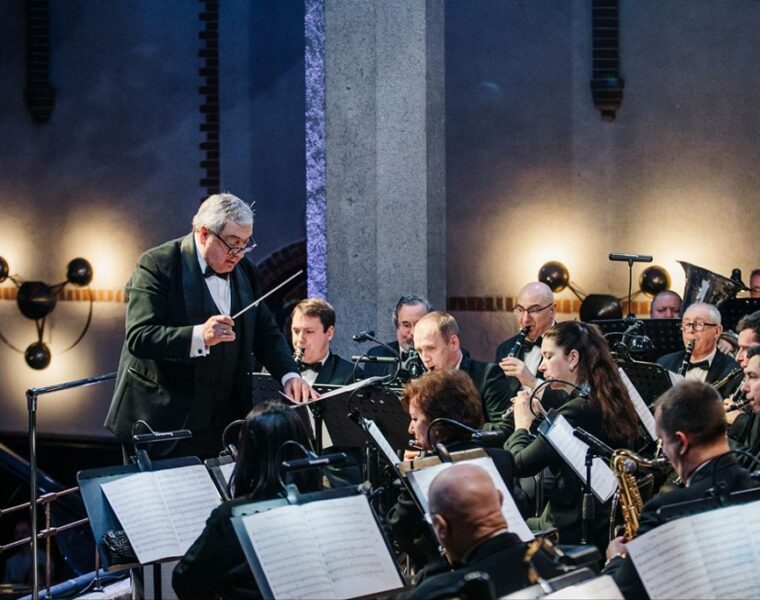 &laquo;Святая к музыке любовь&raquo;: Калининградская филармония отпраздновала День артиста