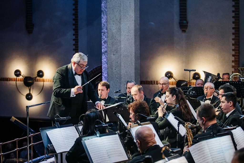 &laquo;Святая к музыке любовь&raquo;: Калининградская филармония отпраздновала День артиста