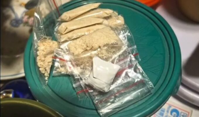 Иностранец в Калининграде планировал торговать &laquo;солью&raquo; в интернете