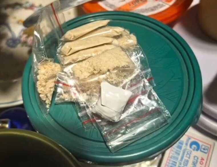 Иностранец в Калининграде планировал торговать &laquo;солью&raquo; в интернете