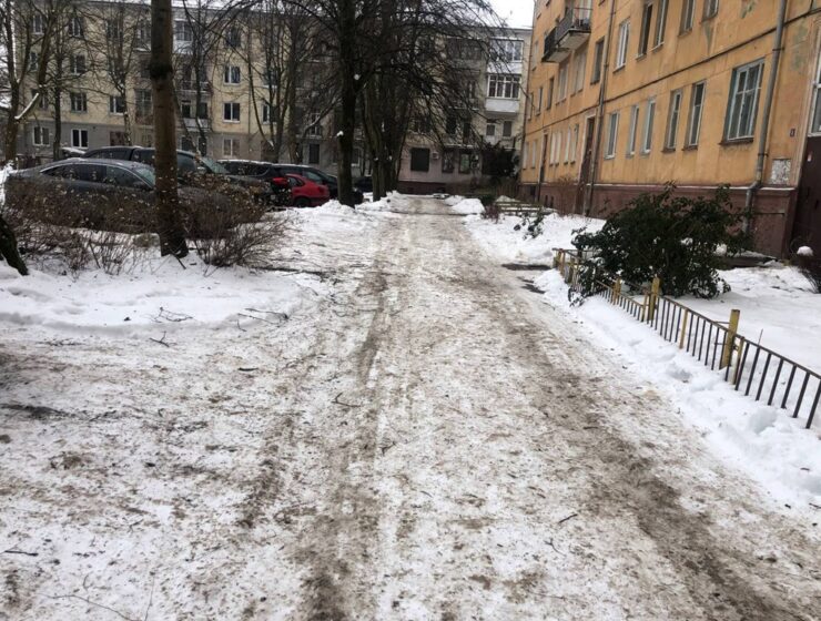 Беспрозванных пригрозил наказанием управляющим компаниям из-за&nbsp;плохой уборки снега