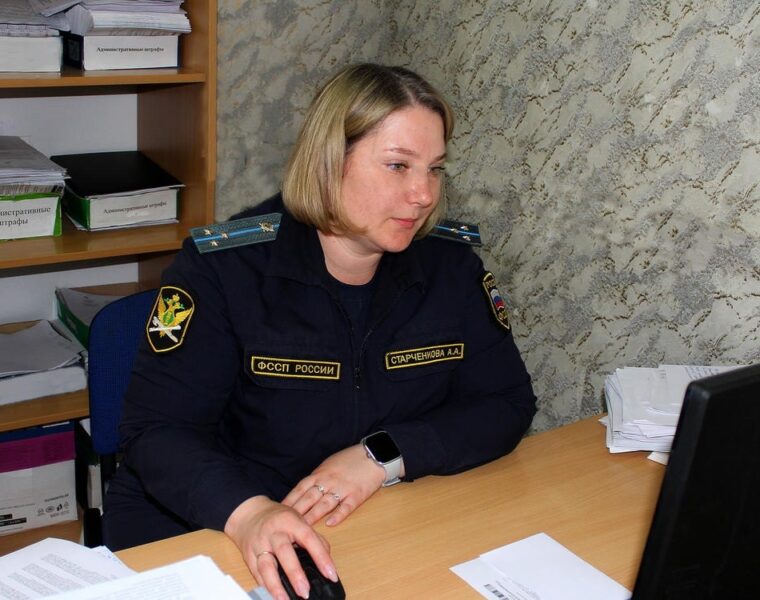 Судебные приставы взыскали с&nbsp;калининградки 498 тысяч рублей за&nbsp;потоп в&nbsp;квартире