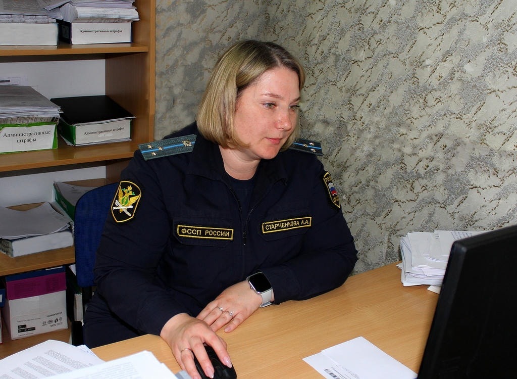 Судебные приставы взыскали с соседки 498 тысяч рублей за потоп в квартире