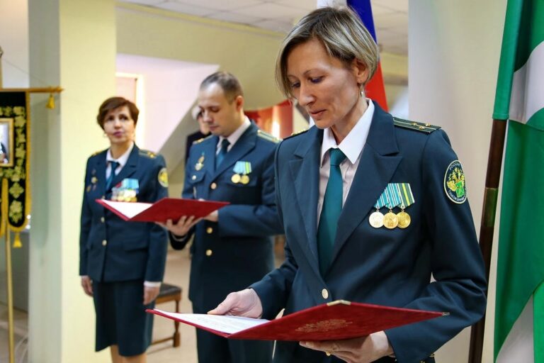 В&nbsp;Калининградской таможне приняли присягу более 40 новых сотрудников