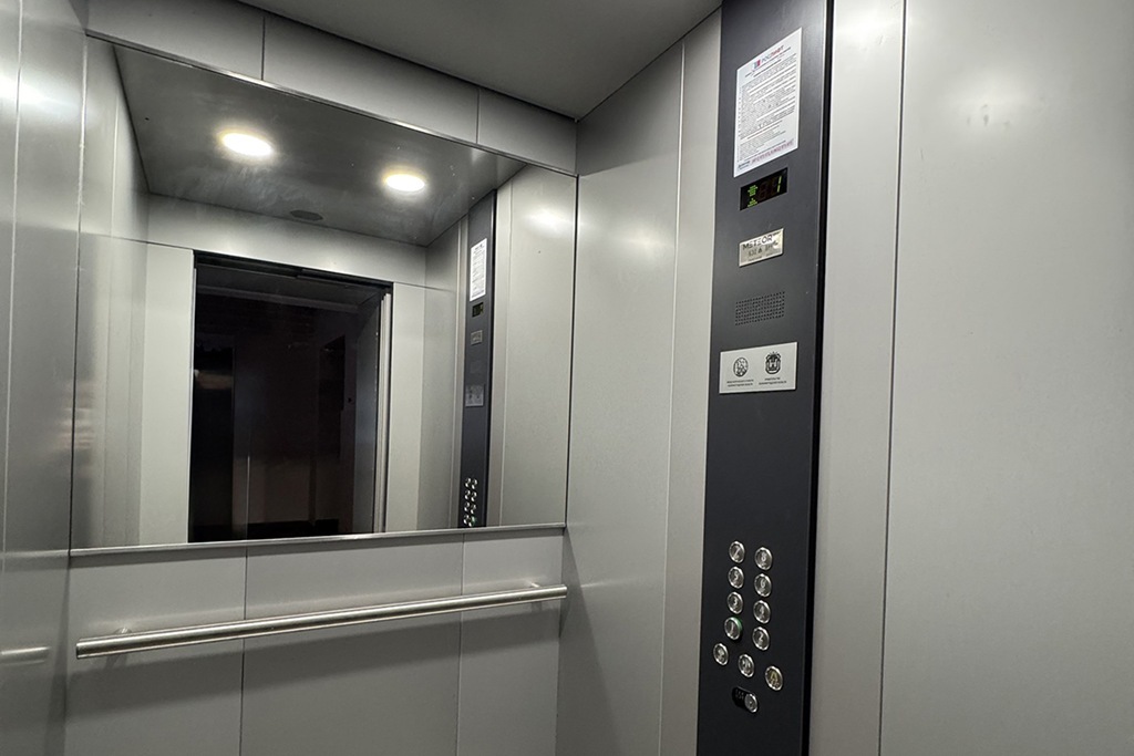 В Калининградской области создадут систему плановой замены лифтов до выхода их из строя