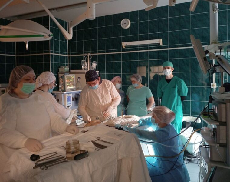 В&nbsp;Калининграде спасли женщину с&nbsp;редкой формой эндометриоза, поразившего кишечник