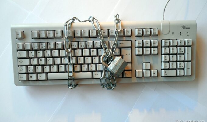 Калининградка перешла по&nbsp;подозрительной ссылке и&nbsp;потеряла 217 тысяч рублей