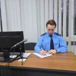 Соседка, угрожавшая убийством 9-летнему мальчику, наказана обязательными работами