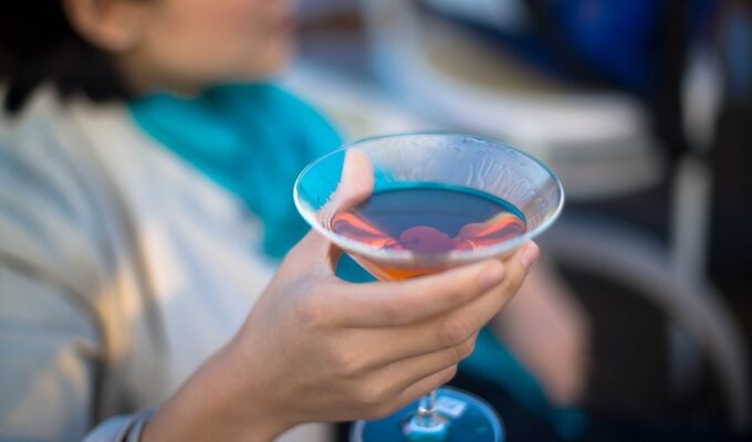 Пьяную пассажирку сняли с&nbsp;рейса Калининград &mdash; Москва прямо у&nbsp;трапа