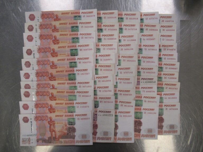 Пенсионерка из&nbsp;Советска отдала мошенникам 4,2 миллиона &mdash; итог недели: минус 8,2 млн