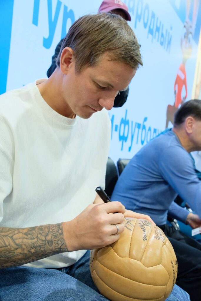 На&nbsp;&laquo;Автотор-Арене&raquo; определились победители футбольного марафона &laquo;Зимний мяч Автотора&raquo;