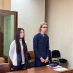 Украли цветы у&nbsp;Вечного огня и&nbsp;пытались прикурить от&nbsp;пламени: суд наказал обязательными работами