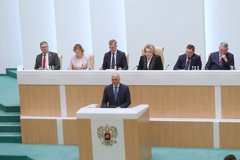 Калининградская область представила в&nbsp;Совете Федерации итоги развития и&nbsp;планы на&nbsp;80-летие