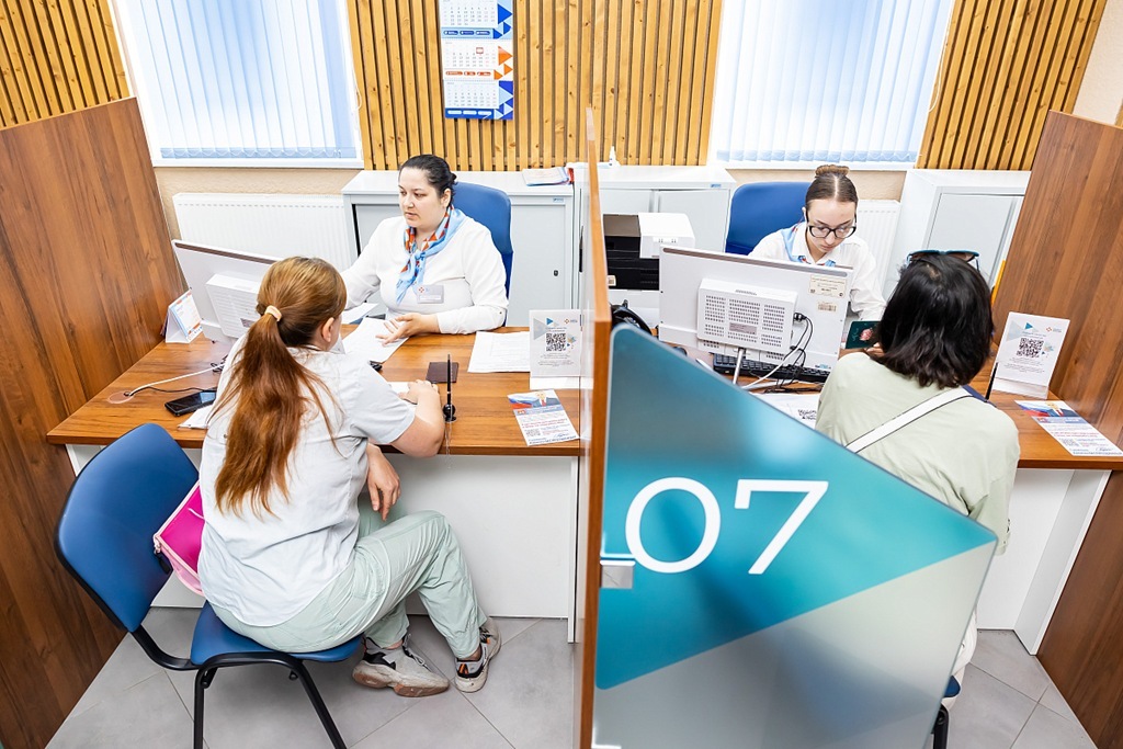 Калининградский рынок труда: компании нанимают активнее, чем увольняют, а&nbsp;общепит бьёт рекорды по&nbsp;вакансиям