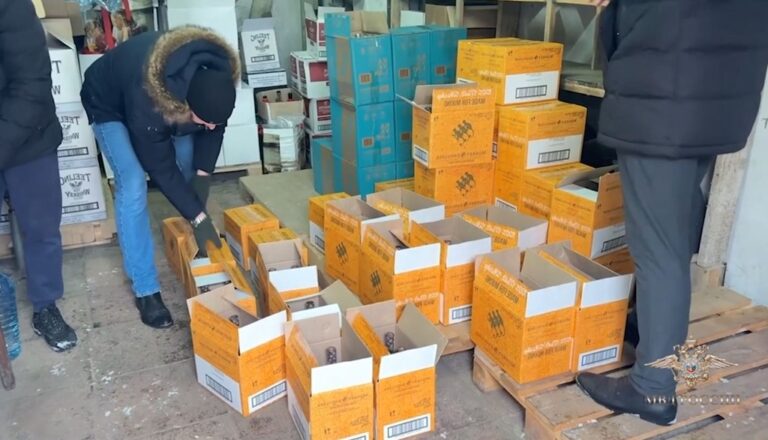 В&nbsp;Калининградской области полиция изъяла 24 тонны спирта и&nbsp;цех по&nbsp;производству контрафактного алкоголя