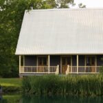 Покупка дачи в&nbsp;Ленинградской области: выгодные предложения для вашего отдыха и&nbsp;жизни