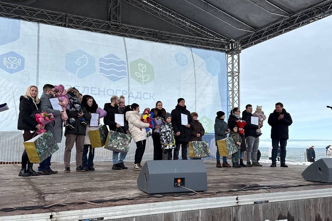 Фото: пресс-служба правительства Калининградской области 95 молодых семей в Калининградской области получили жилищные сертификаты