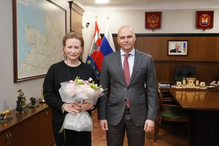 Алексей Беспрозванных обсудил развитие филиала Третьяковской галереи с&nbsp;Ольгой Галактионовой