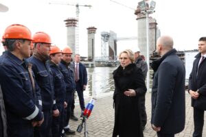 Валентина Матвиенко и Алексей Беспрозванных