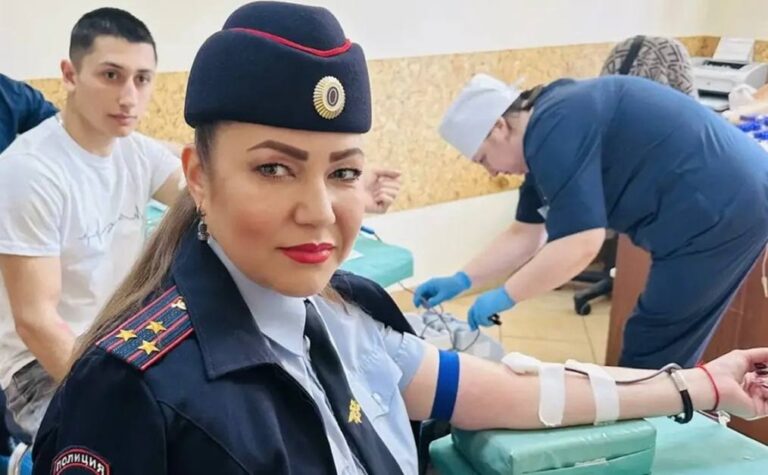 Полицейские и&nbsp;курсанты Калининграда сдали 24 литра крови в&nbsp;&laquo;День донора&raquo;