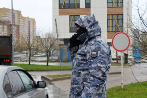 Приставы арестовали счета и&nbsp;две иномарки калининградской фирмы, чтобы выбить долг 1,2 млн рублей