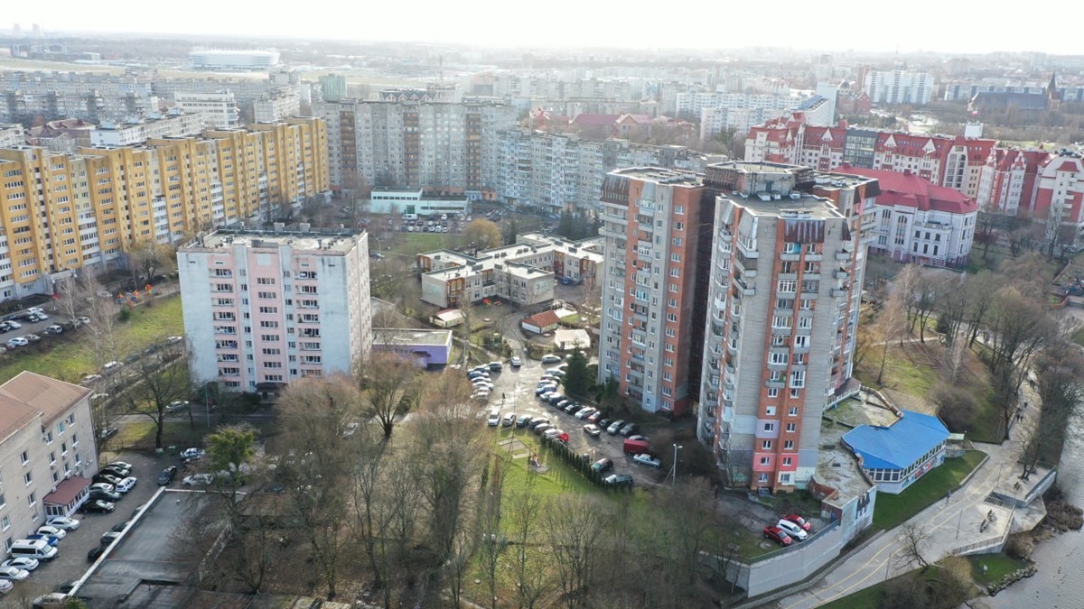 Калининградские врачи и&nbsp;медсёстры из&nbsp;23 специальностей получат жилищный сертификат на&nbsp;2,5 млн рублей