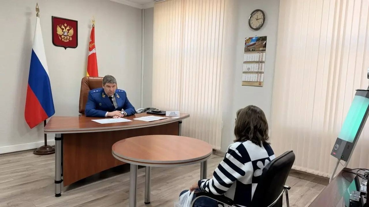 Прокурор Калининградской области Максим Попов провёл личный приём граждан в&nbsp;приёмной президента