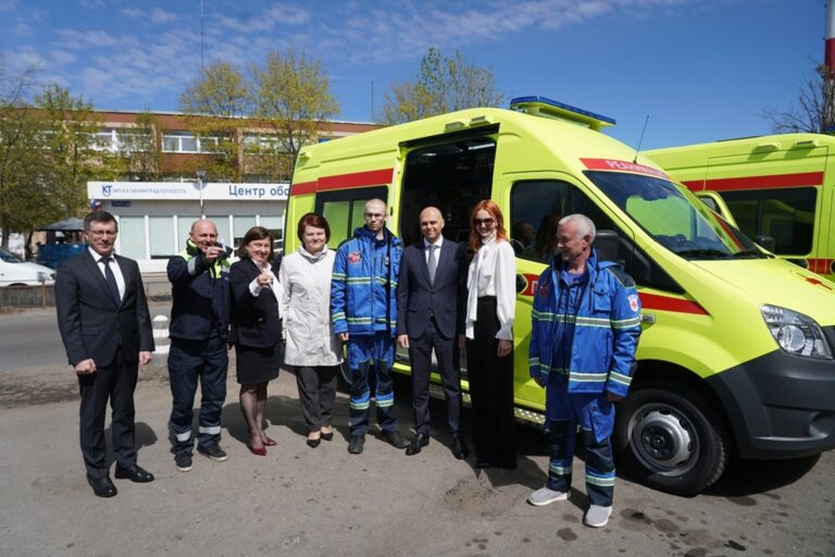 Беспрозванных выслушал жалобы водителей скорой и&nbsp;поручил индексировать зарплаты всему персоналу