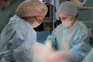 &laquo;Буду всю жизнь молиться&raquo;: врачи спасли мать и&nbsp;ребёнка при смертельной патологии