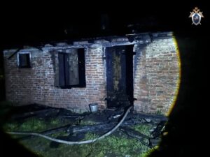 В&nbsp;Озерском районе при пожаре погиб 71-летний хозяин дома