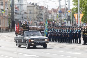 В&nbsp;Калининграде прошёл парад в&nbsp;честь 81-й годовщины Победы: танки Т-34, &laquo;Катюша&raquo; и&nbsp;тысяча военнослужащих