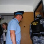 Пожилой калининградец не пускал внука в&nbsp;унаследованную комнату &mdash; приставы вселили наследника принудительно
