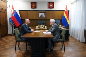 Алексей Беспрозванных и Сергей Елисеев