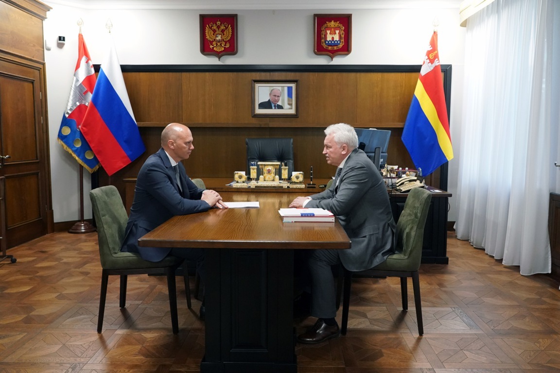 Алексей Беспрозванных и Сергей Елисеев Алексей Беспрозванных и Сергей Елисеев